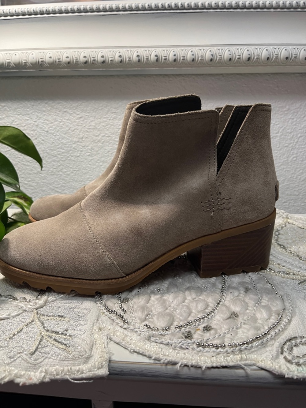 NWT Sorel Women’s Cate Cut Out Boot - Ash Brown - 10.5 (as is) - Picture 3 of 13